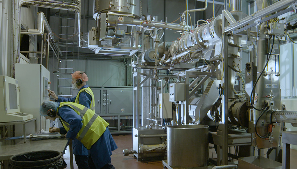 UNITED PETFOOD ユナイテッドペットフード工場内 ドッグフードの製造と検査体制